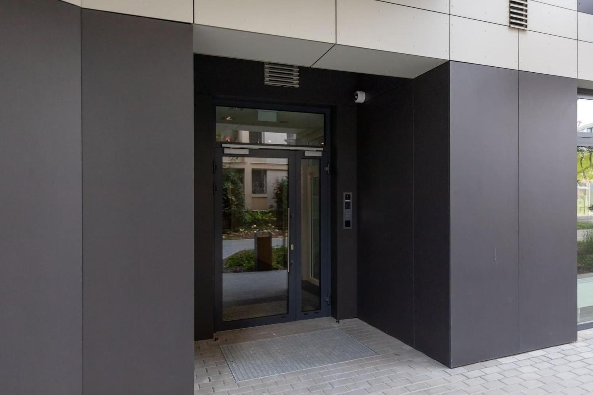 Aleja Solidarnosci 60B II By Noclegi Renters Βαρσοβία Εξωτερικό φωτογραφία