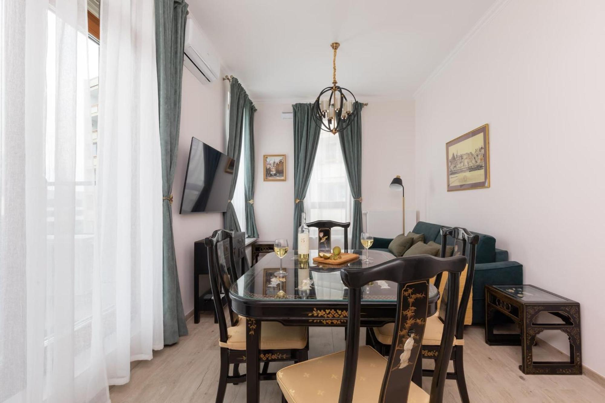 Aleja Solidarnosci 60B II By Noclegi Renters Βαρσοβία Εξωτερικό φωτογραφία