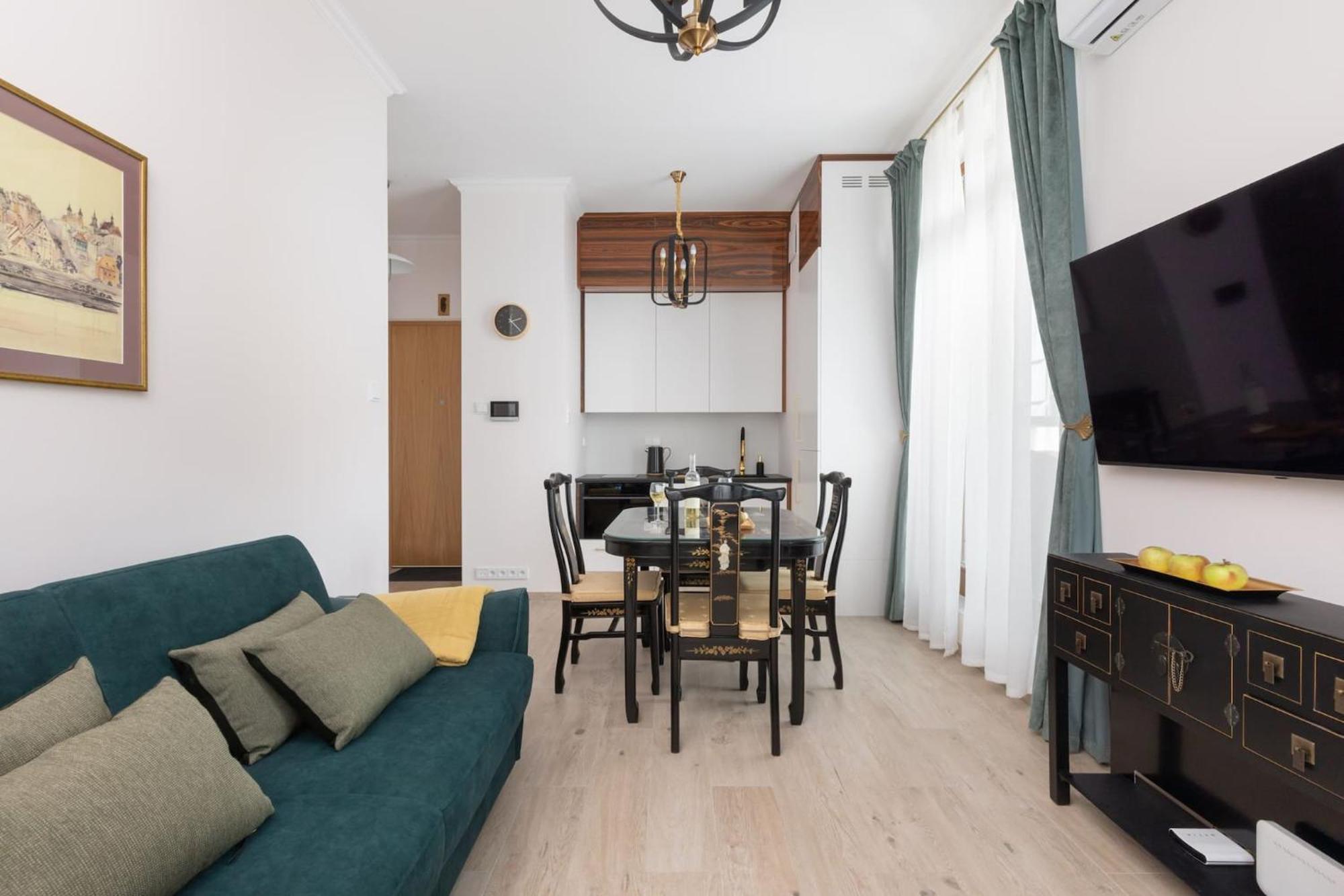 Aleja Solidarnosci 60B II By Noclegi Renters Βαρσοβία Εξωτερικό φωτογραφία